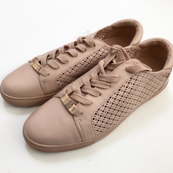 Kenneth Cole Reaction Joey Sneakers Size 10 Blush Pink Leather Perforated NWOB - Picture 1 of 8